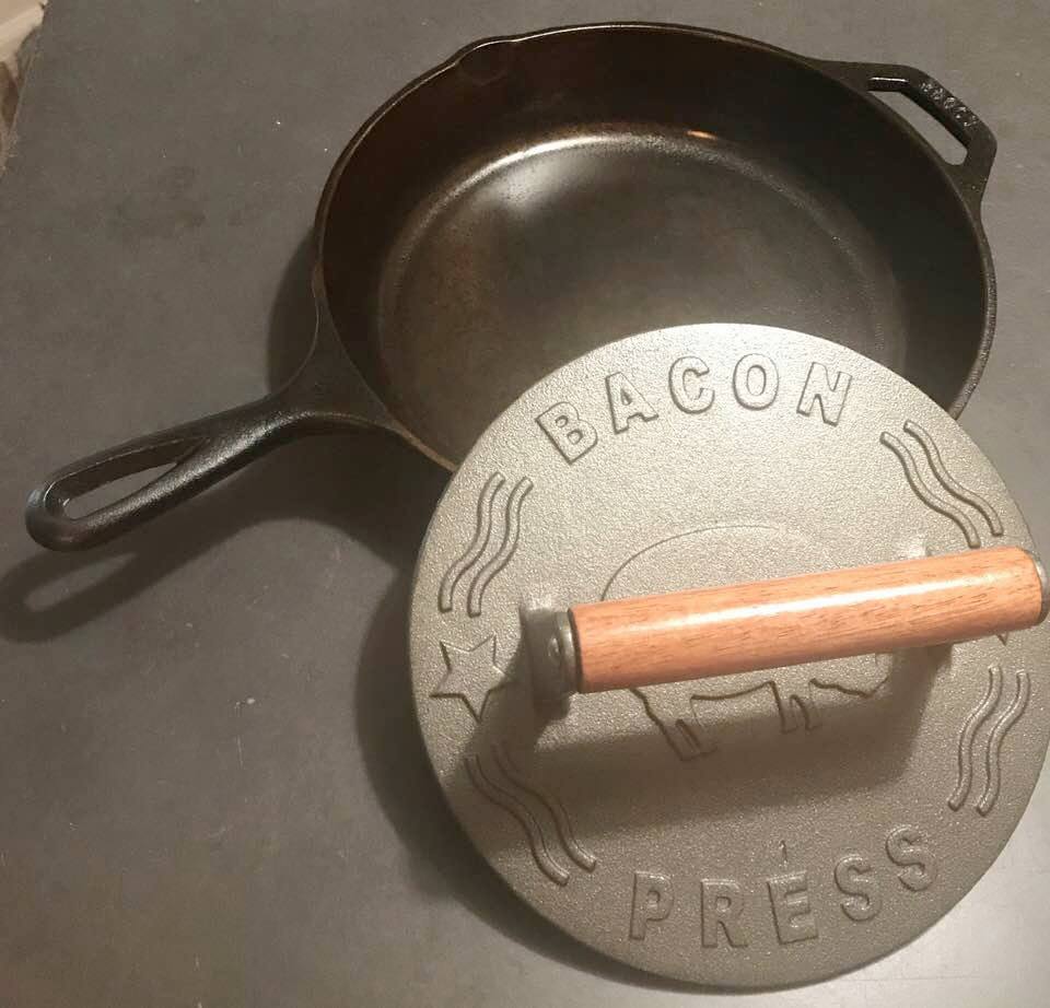 7- Stick Unmarked Wagner Corn Stick Pan, Cast Iron